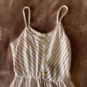 Women’s dress
